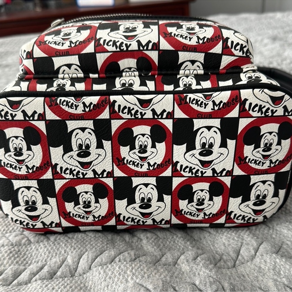 Loungefly Mickey Mouse Clubhouse Red and Black Backpack EUC - Picture 5 of 7